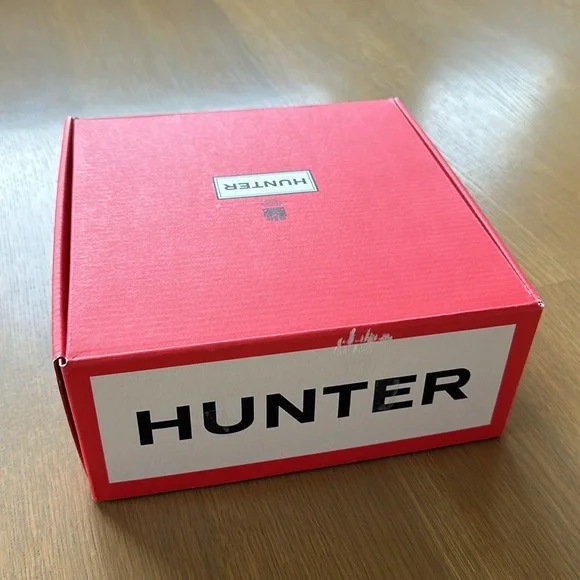 Hunter Kids First Classic Panda Wellington Boots Red Panda Face - Picture 14 of 15